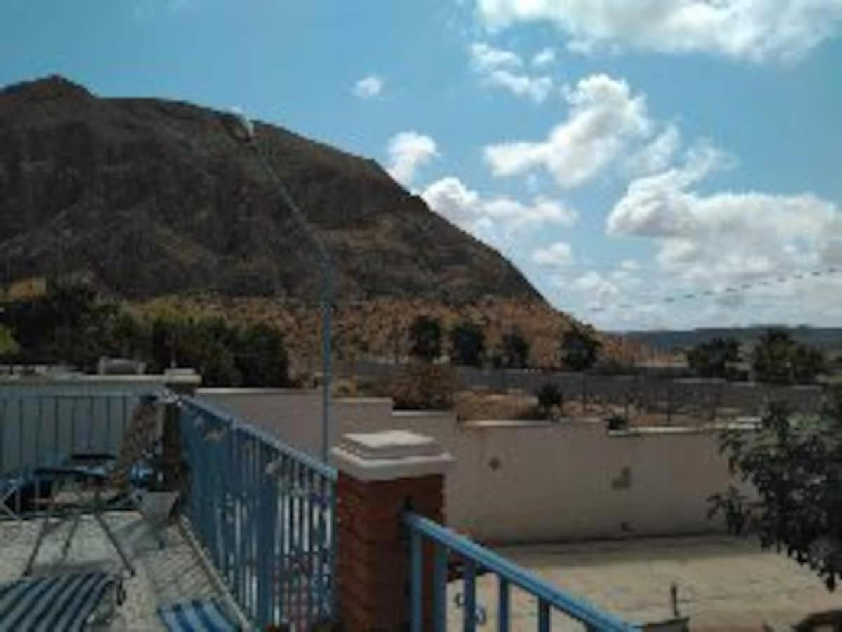 Recovery Mountain 2 Separate Beds In Room B&B Αλικάντε Εξωτερικό φωτογραφία